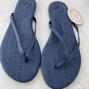 Solei Sea Navy Weave slide sandal